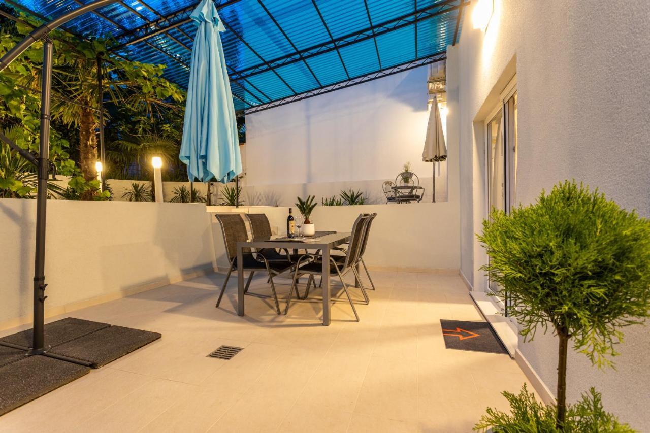 Apartments San Leopoldo Crikvenica Bagian luar foto